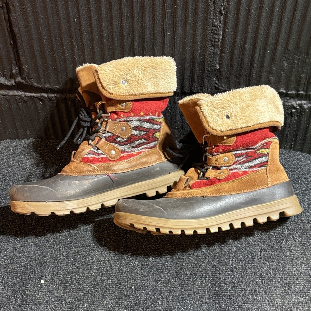 BareTraps Winter Boots